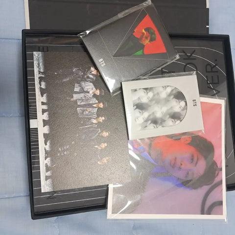 Bán photobook concept Map of the Soul của BTS. BTS Jungkook Jimin Taehyung Namjoon Hoseok Yoongi Seokjin.