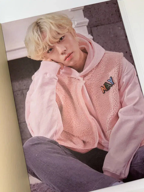 Sách bưu thiếp đặc biệt của buổi hòa nhạc trực tuyến Park Jihoon