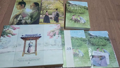 The Red Sleeve Blu-ray & Photobook & Script Book