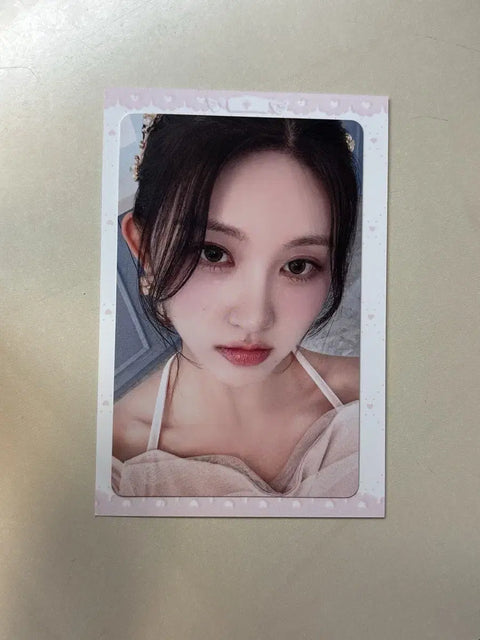 Thẻ ảnh từ thiện của IVE Gaeul Alive Tower Records