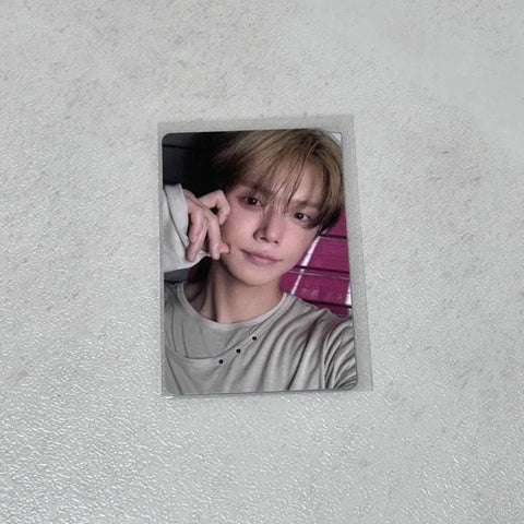 Unopened) TXT Horned TXT MOA Cheek Poked CU Collaboration Photocard