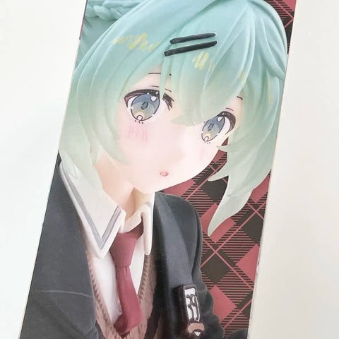 Unopened Hatsune Miku Fashion Preppy Figure Bishoujo