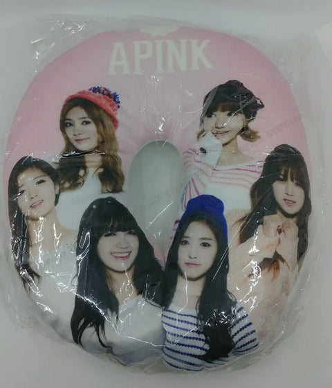 Apink Neck Cushion + Knee Blanket Set / Used