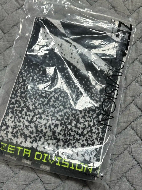ZETA DIVISION Towel
