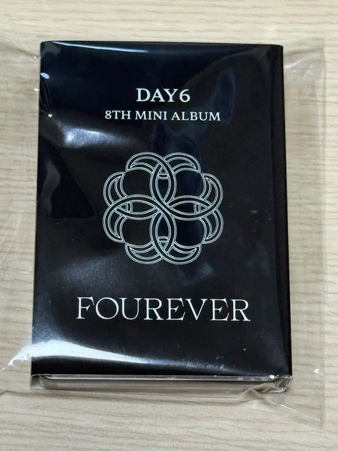 DAY6 Mini Album Vol. 8 FOREVER DAY6 FOUREVER Platform Black
