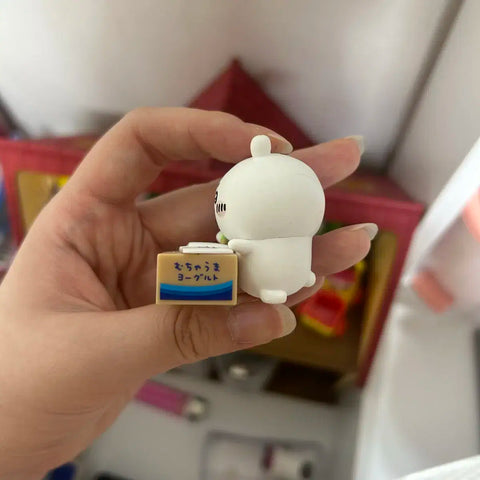 Chiikawa figure