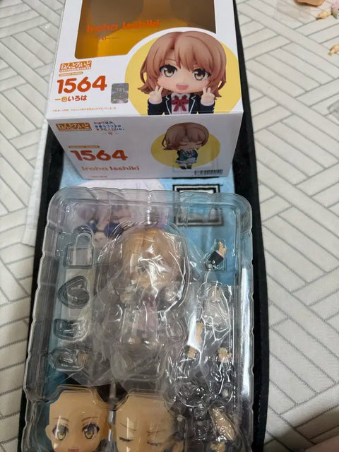I'm selling Isshiki Iroha Nendoroid.