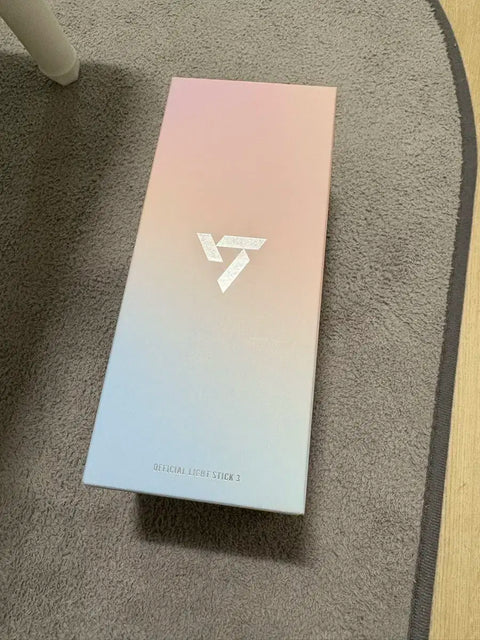 Seventeen's New New Light Stick