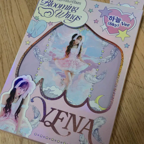 Choi Yena Blooming Wings Unboxing Album