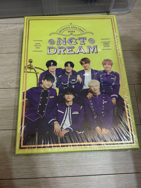 2022 NCT DREAM Season's Greetings