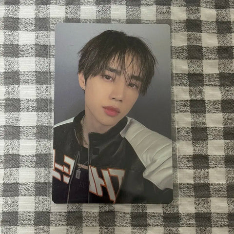 THE BOYZ Sunwoo The B Land Keyring Photocard