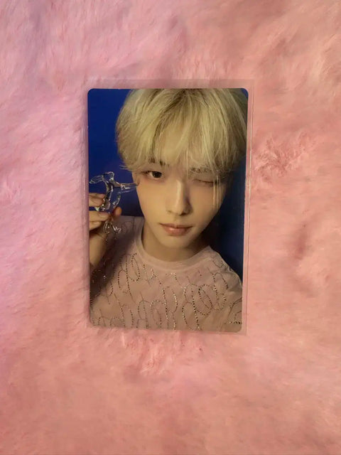Selling TXT Soobin photocard.