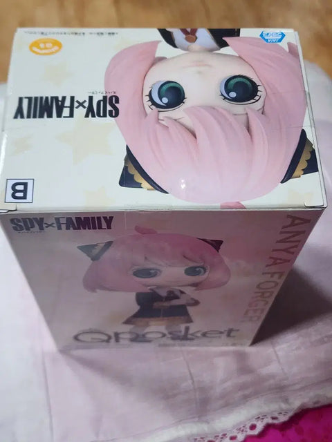 Spy x Family Anya Figure B Color