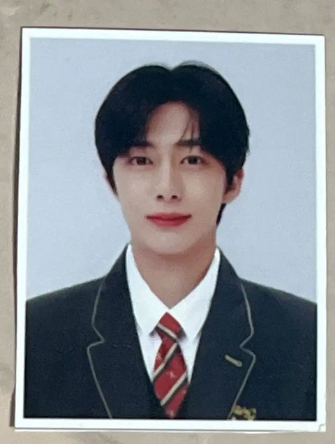 Hyungwon ID photo