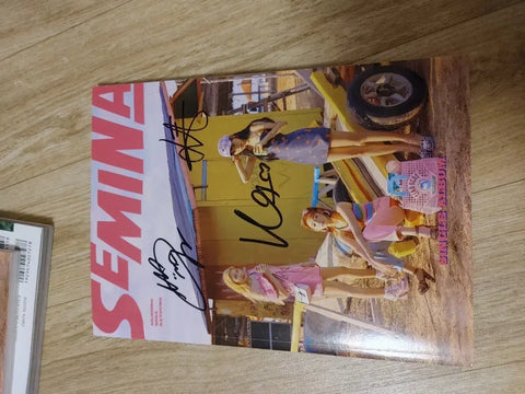 Sinae & Gugudan Kim Sejeong Kang Mina Nayoung Autographed Album