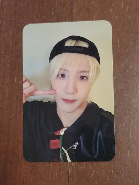 P1Harmony fan meeting photocard