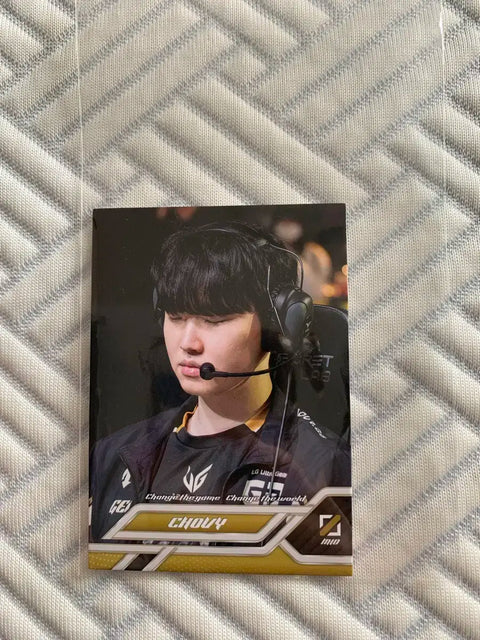 Selling Gen.G 2024 LCK Spring Championship cards in a bundle, Chovy card and badge bonus.