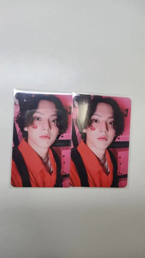 Selling BTOB Lee Minhyuk photocard.