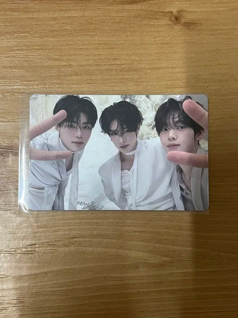 ZEROBASEONE album photocard
