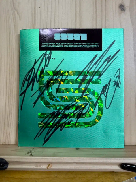 CD SS501 Signed Album