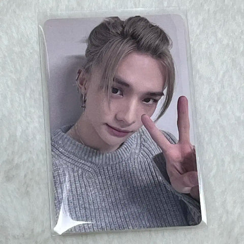 Stray Kids Rockstar Hyunjin Izzy Wizzy 4th Video Call Photocard Transfer