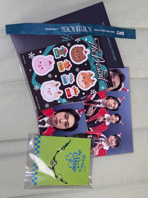 DAY6 Welshow bracelet, The Present Forever Young admission benefit