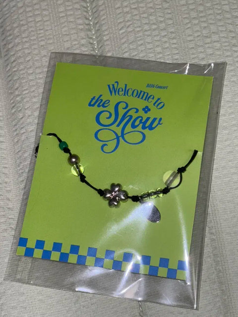 DAY6 Welshow bracelet, The Present Forever Young admission benefit