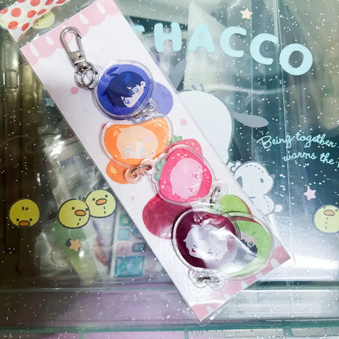Selling PlayV unofficial goods, fruit tanghulu keyring.