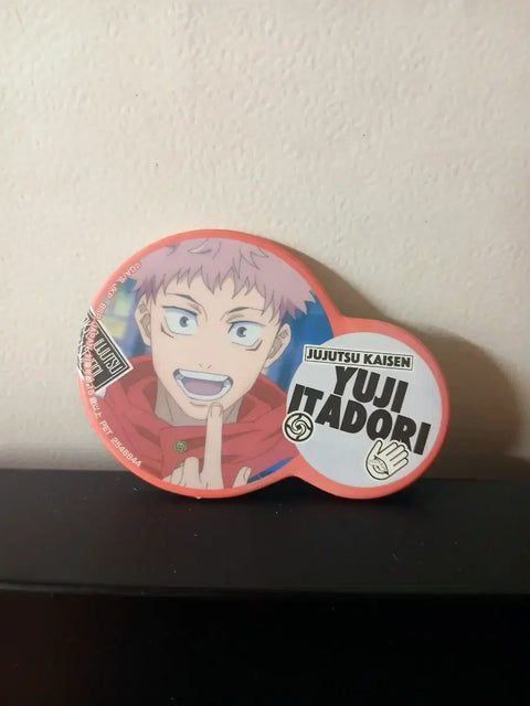 Jujutsu Kaisen Yuji Itadori Can Badge