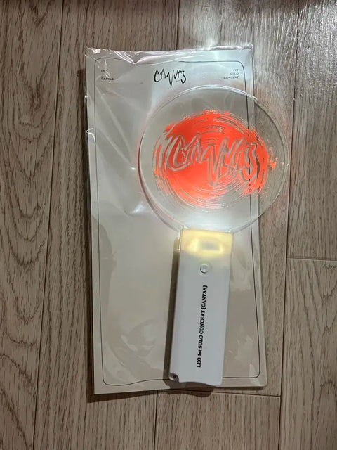 VIXX Leo solo first concert Converse merchandise light stick