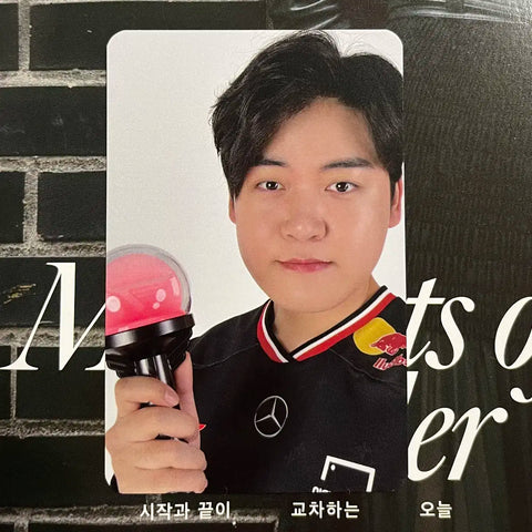 T1 Gumayusi homeground cheering stick photocard