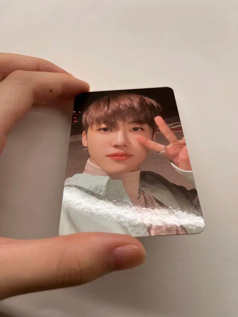 Selling Universe JaeMin photo card.