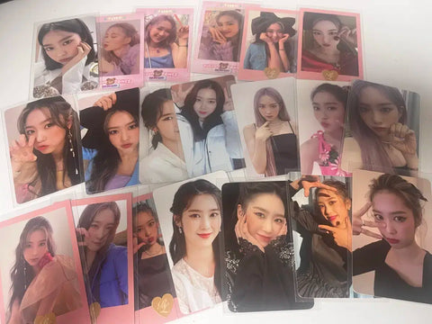 Oh My Girl photocard set