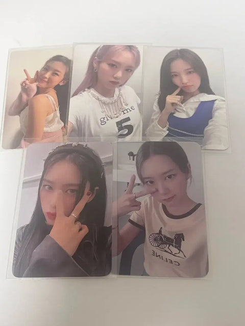 Oh My Girl photocard set