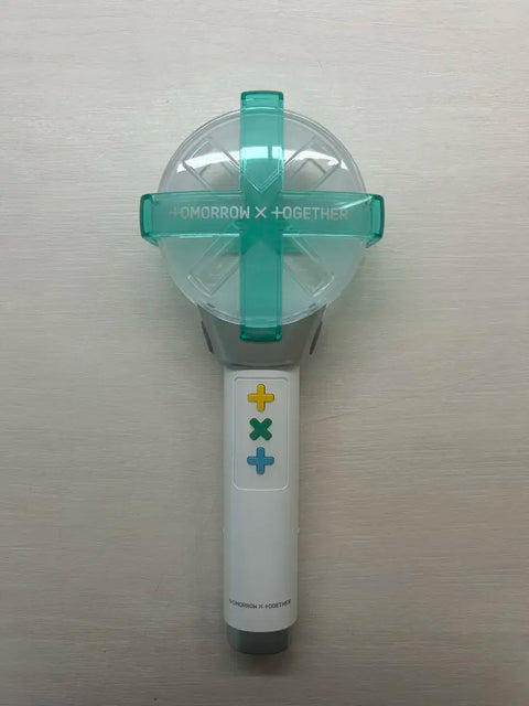 Selling TXT light stick