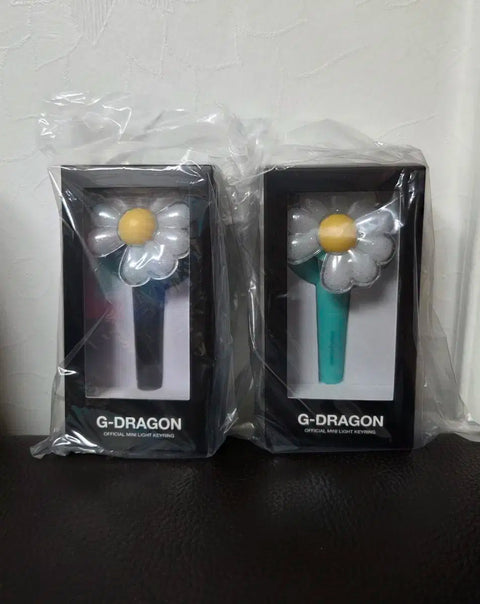 G-Dragon Übermensch Mini Light Keyring Mint Black GD Übermensh