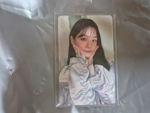 Lee Chae-young photocard
