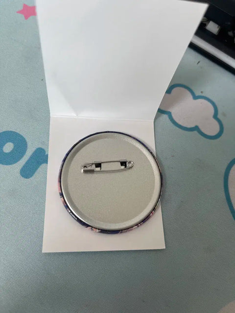 Project Sekai Ichika can badge