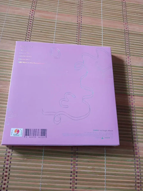 QWER 1st Harmony Unopened Album from Discord
