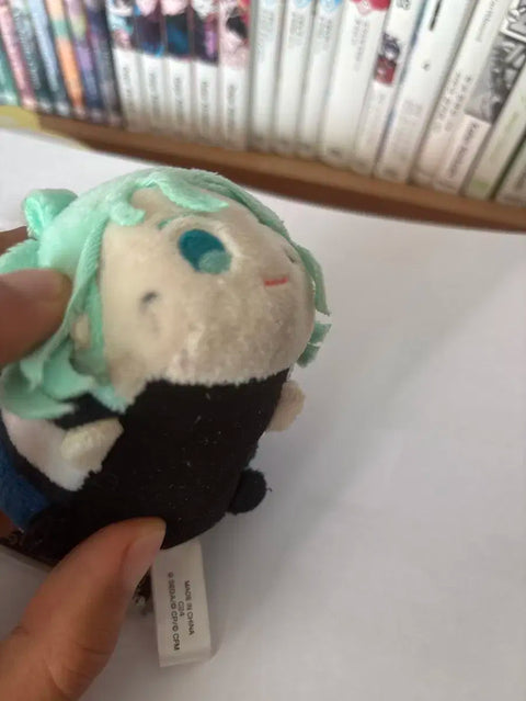 Selling VIVIVAS Miku Mochi Plushie