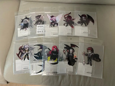 Selling MapleStory Commander Acrylic Stands as a set.