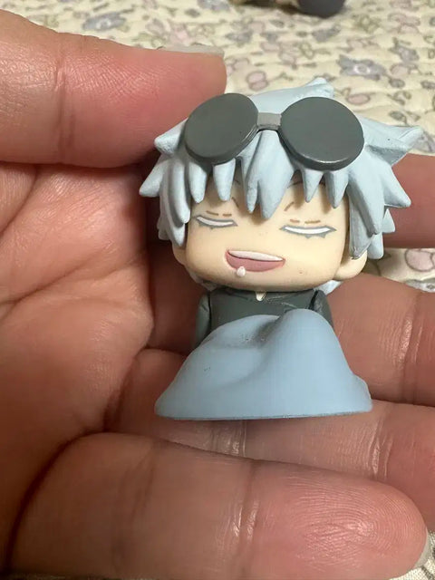 Selling Jujutsu Kaisen Onemutan.