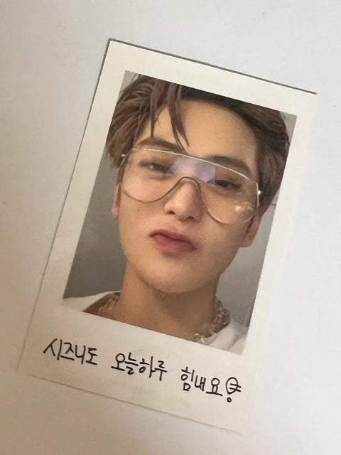 Selling/Transferring goggles, Jaehyun version.