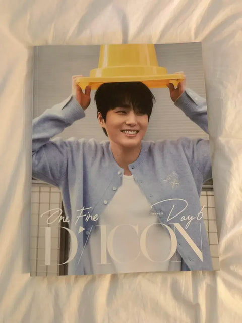 DAY6 D-ICON Young K A-type