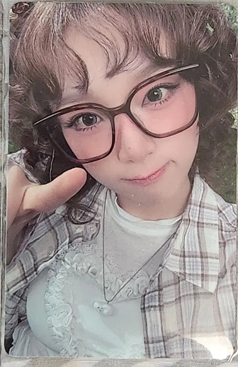 Choi Yena Week 2 Broadcast Attendance Photocard