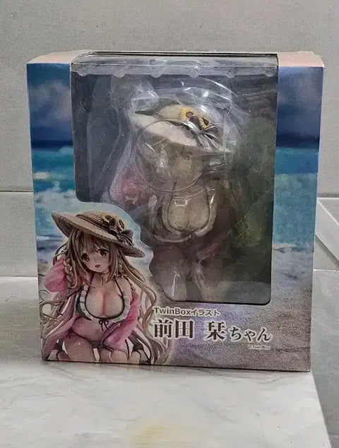TwinBox Shiori Maeda Figure