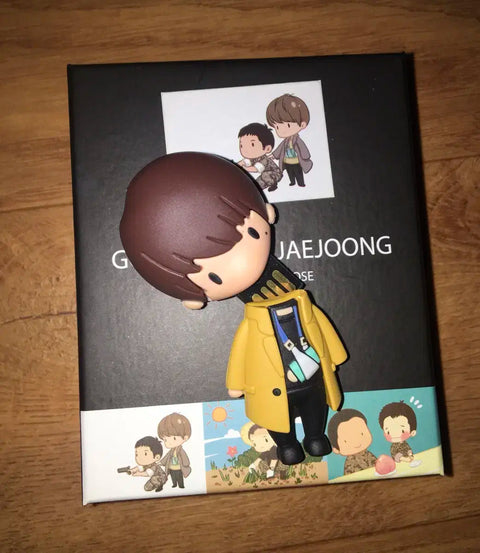 Kim Jaejoong Spy, Triangle Cahier USB