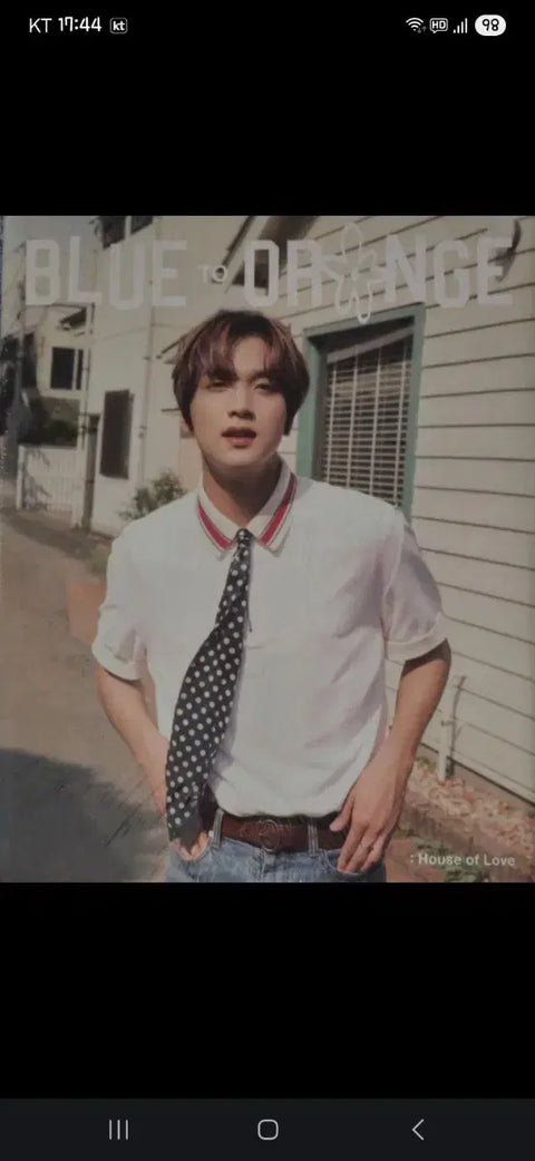Haechan NCT 127 blue to orange photobook
