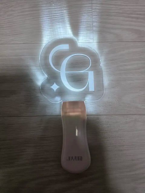 Selling Jo Yu-ri 2022 fan meeting acrylic light stick.