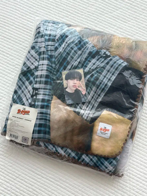 THE BOYZ Sunwoo Deobi Road Blanket + Photocard